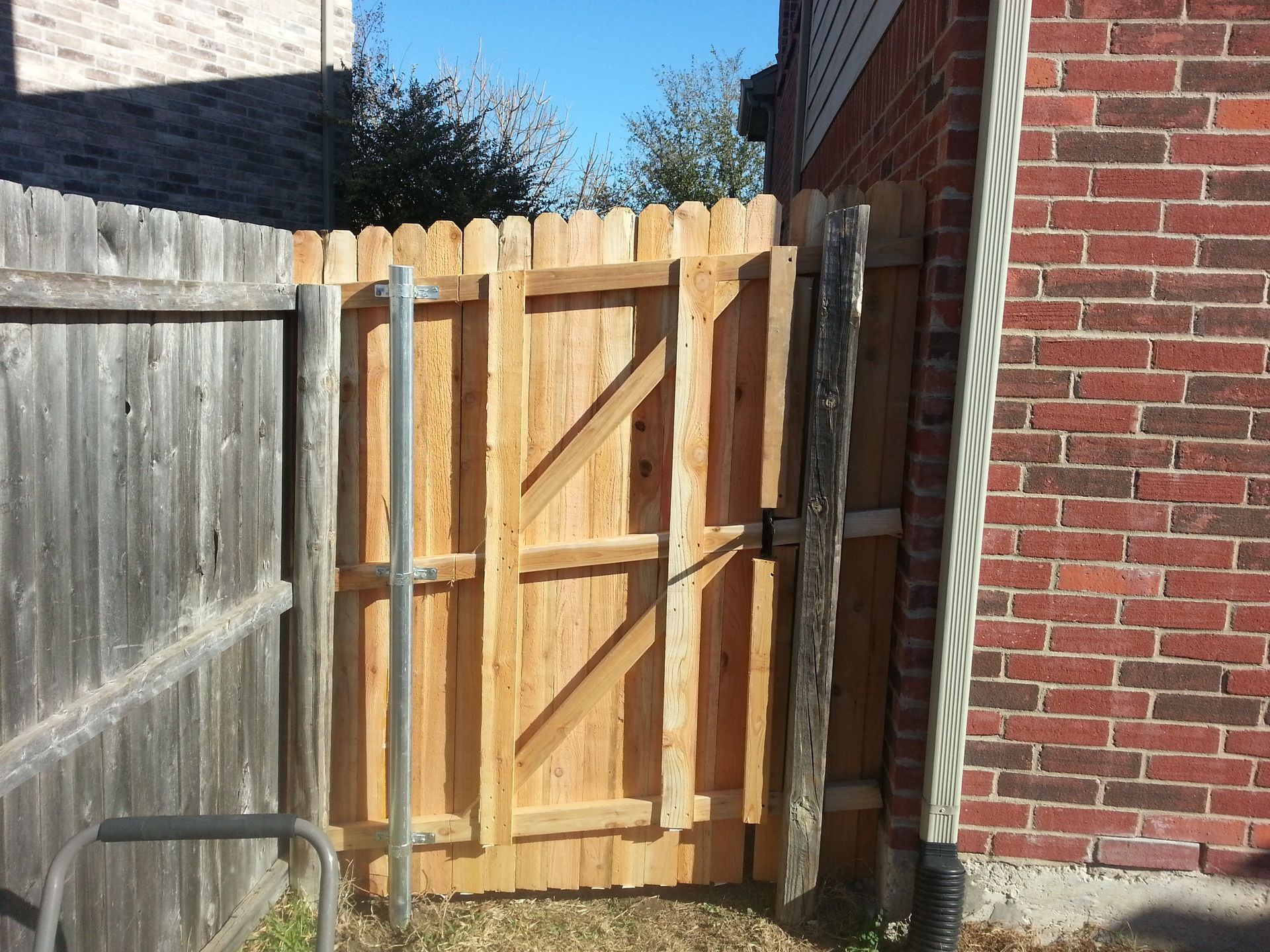 gate repair
