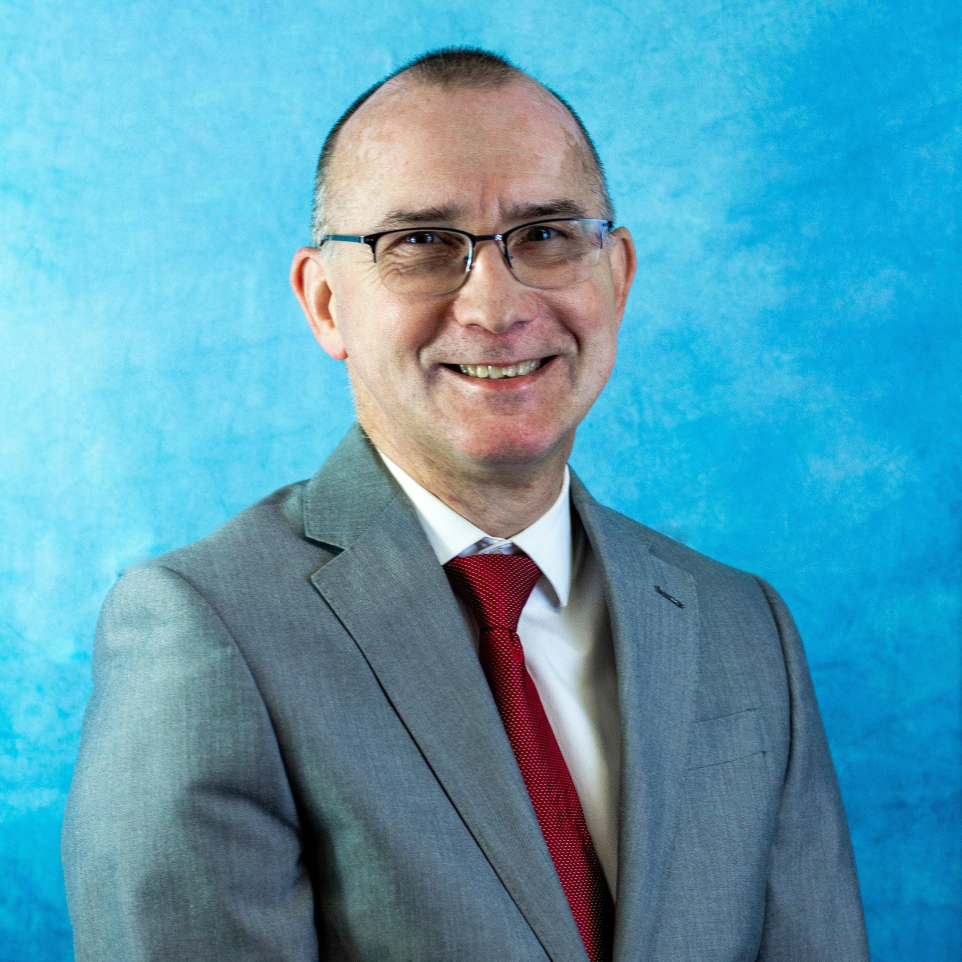 A close up of a white background with a gray border.