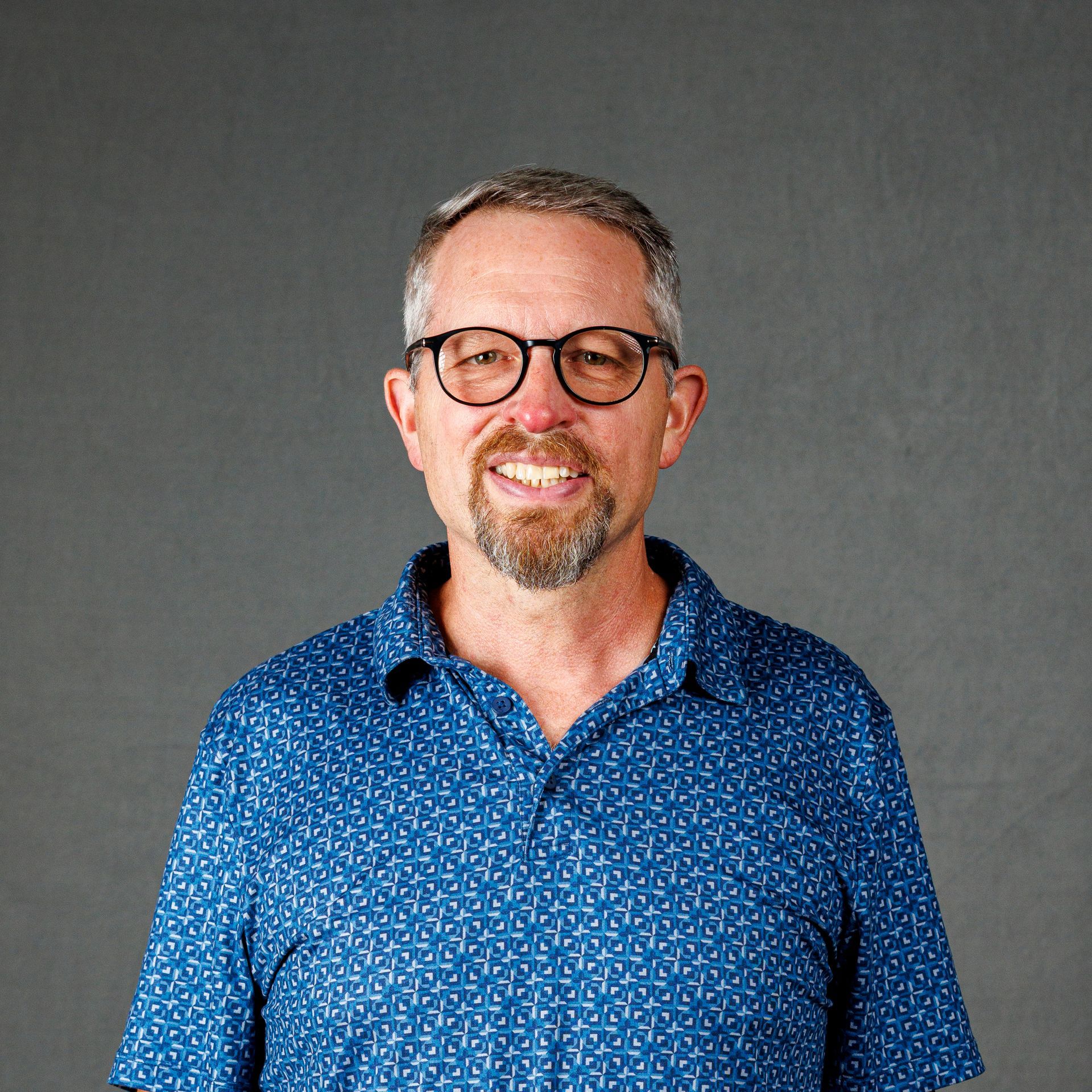 A close up of a white background with a gray border.