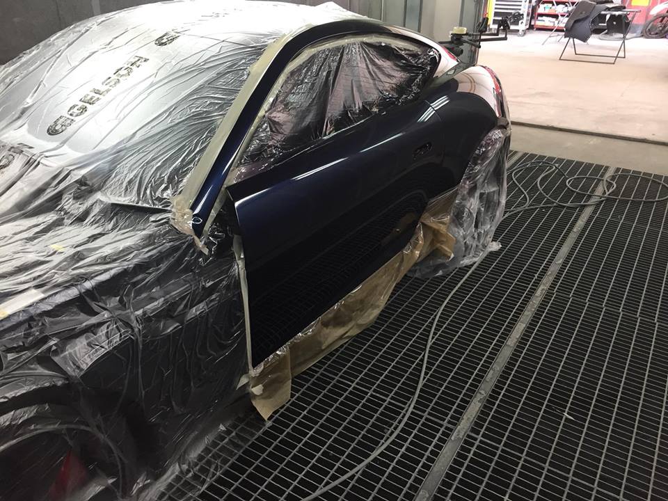 Verniciatura auto a forno