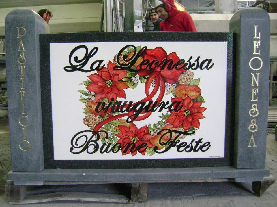 targa personalizzata in pietra lavica