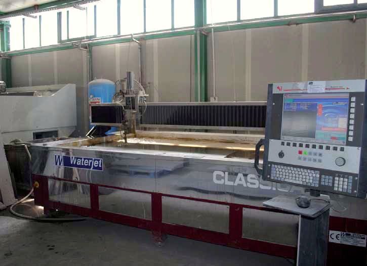 processo di realizzazione del pavimento in pietra lavica