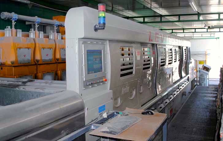 processo di realizzazione del pavimento in pietra lavica