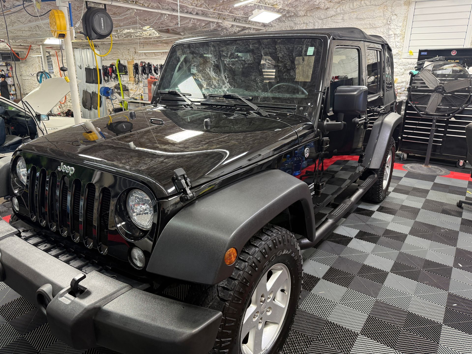 Ceramic coating for classic and collector cars in Durham applied to enhance gloss, protect vintage paintwork, and preserve long-term vehicle value.