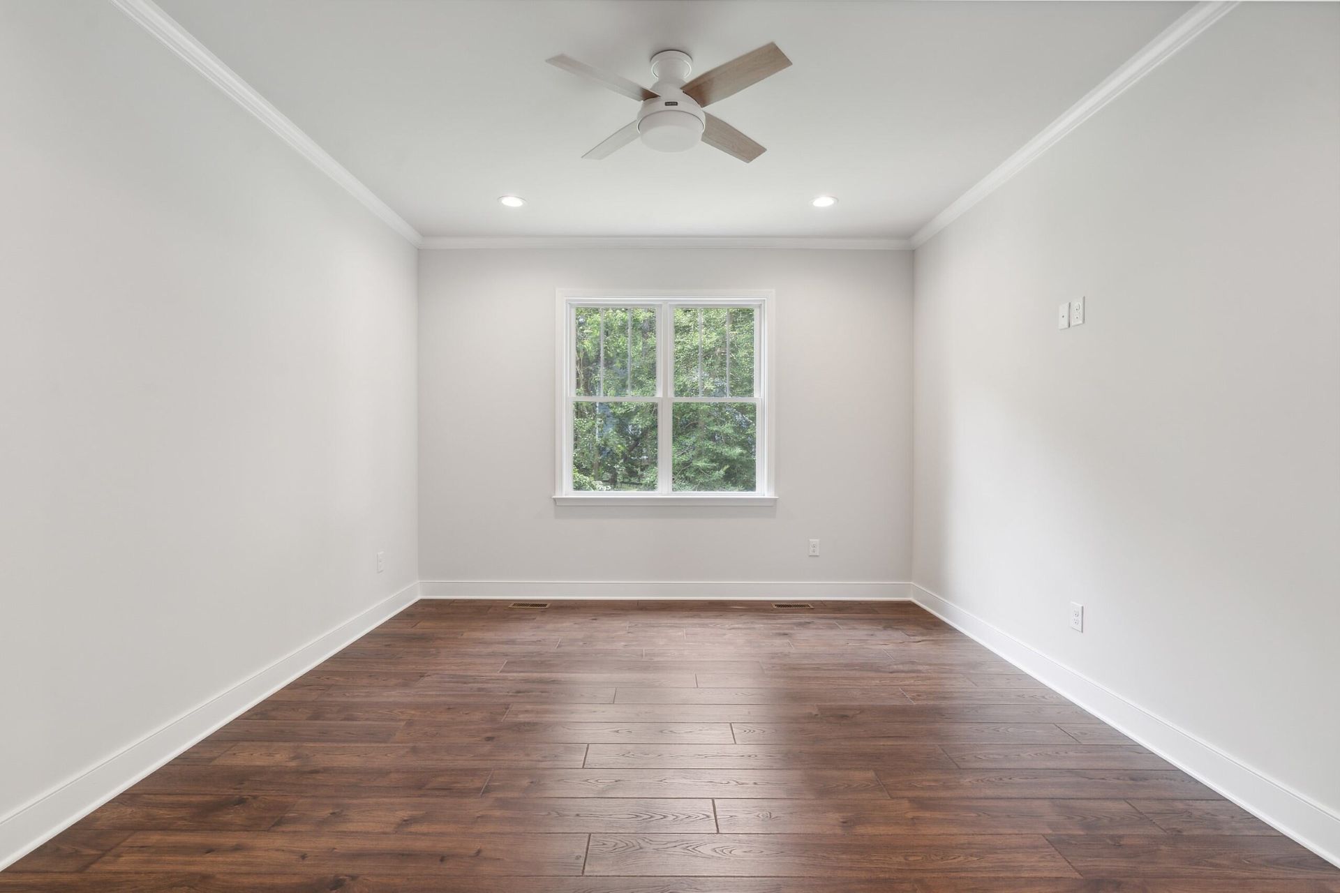 Empty Room with a Ceiling Fan — Glen Allen, VA — Le Gault Homes