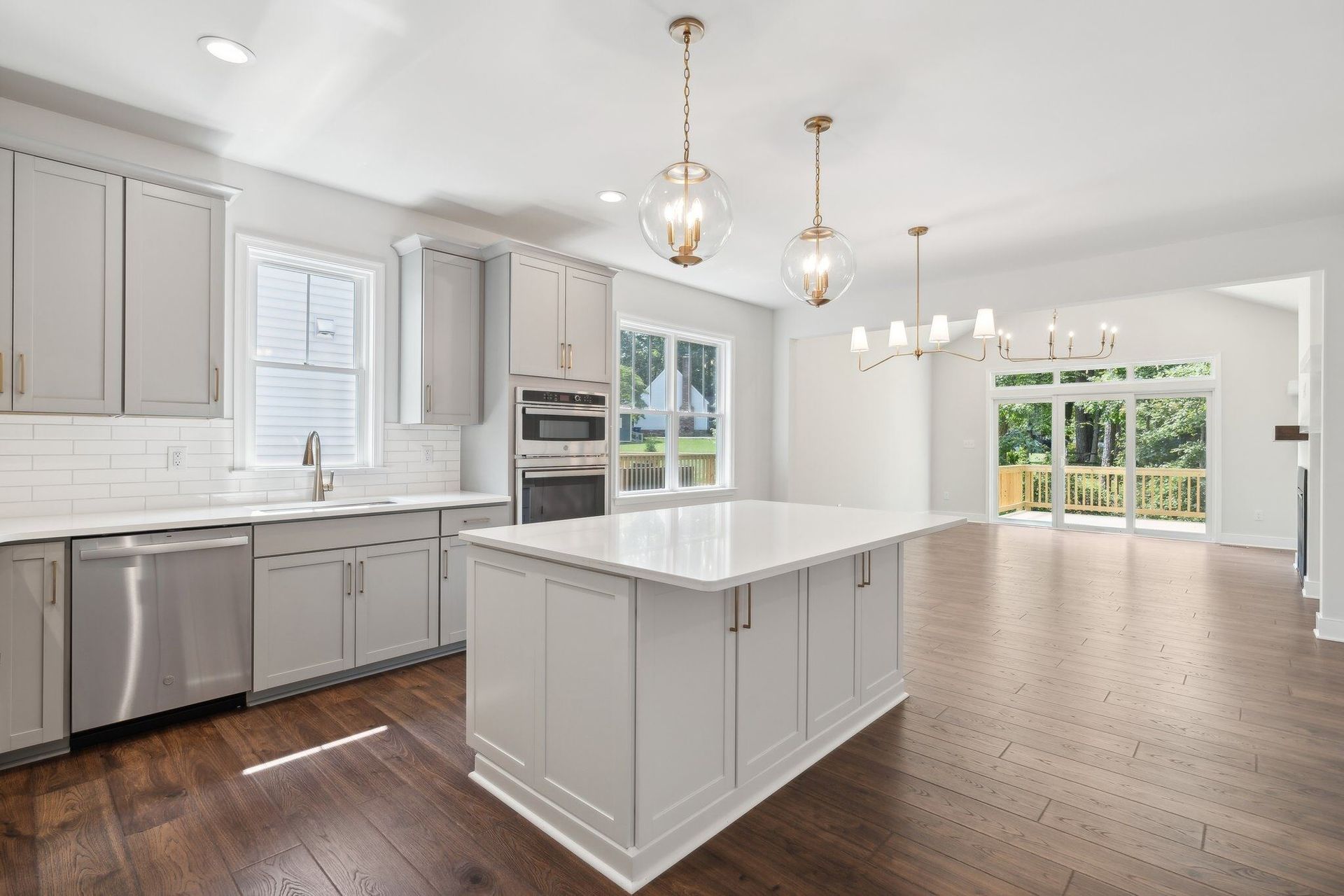 Cabinets and Stainless Steel Appliances — Glen Allen, VA — Le Gault Homes