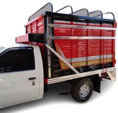 CARROCERÍAS Y CAJAS MAC