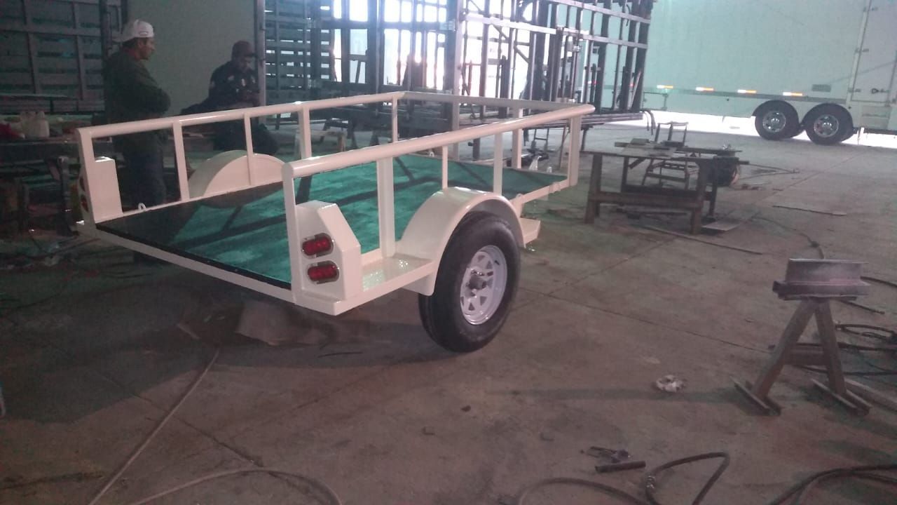 FABRICACION DE CAJAS Y REMOLQUES MAC - REMOLQUES