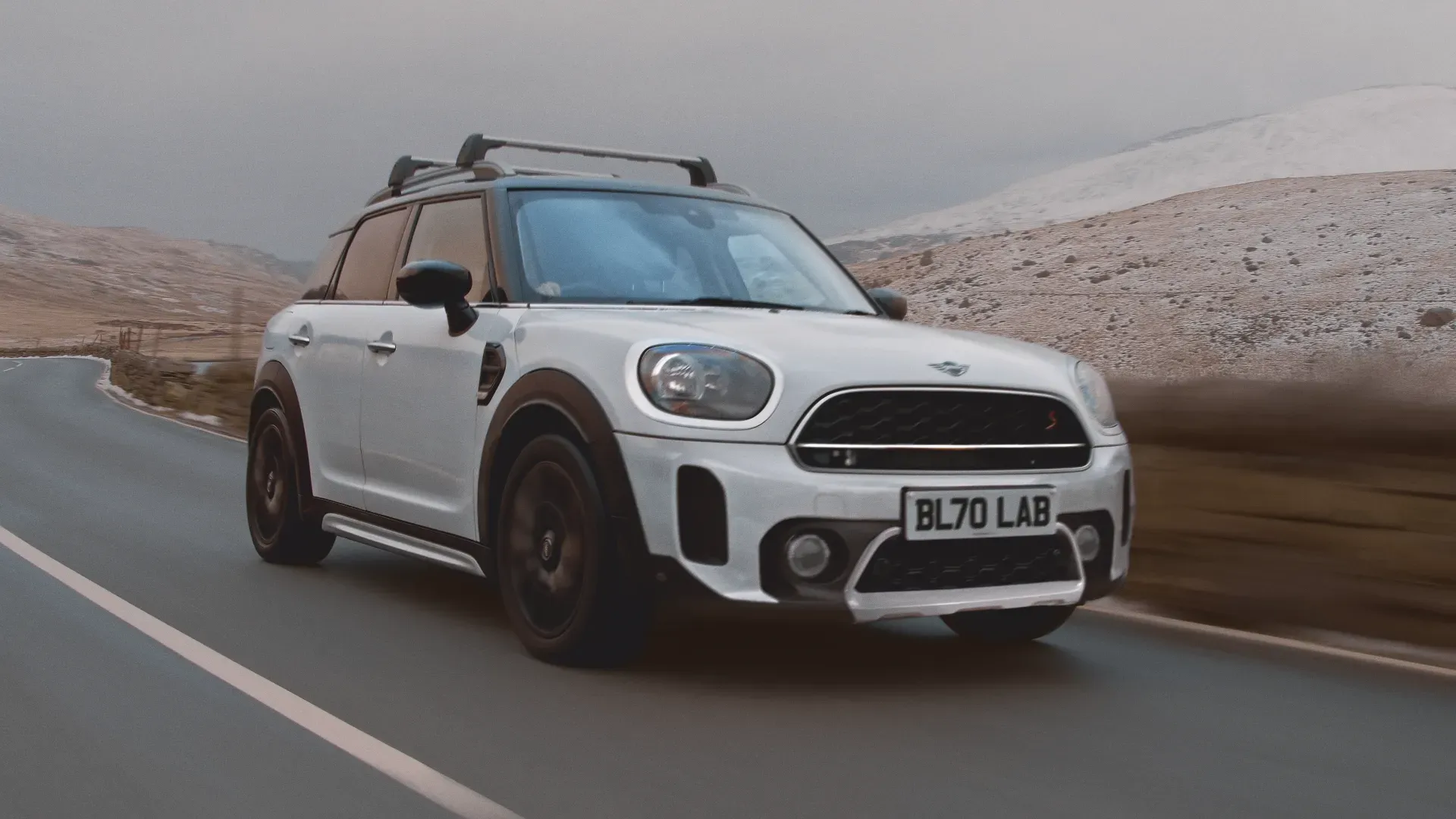 Mini Countryman ‘Hello World’