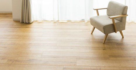 Wooden effect for floor tiles