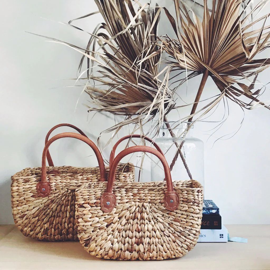 a Store Filled With Gifts and Baskets  — Montaze In Erina, NSW