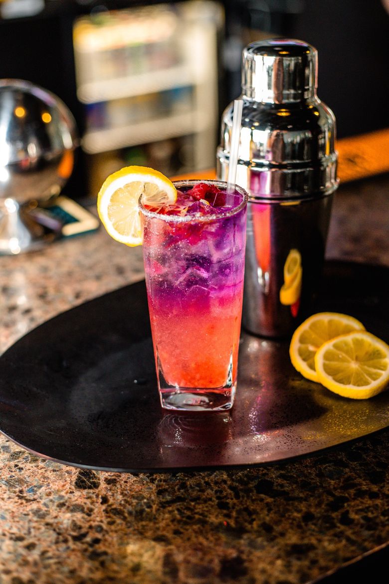 Cocktails Eau Claire,WI The Red Mixer