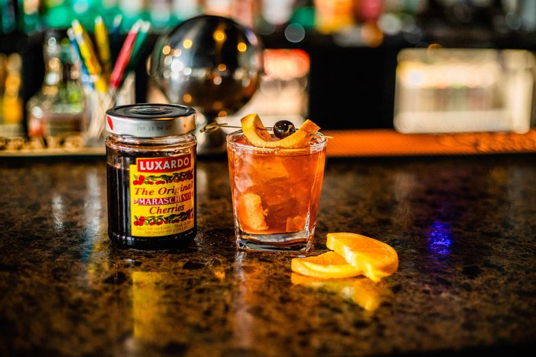 Cocktails Eau Claire,WI The Red Mixer