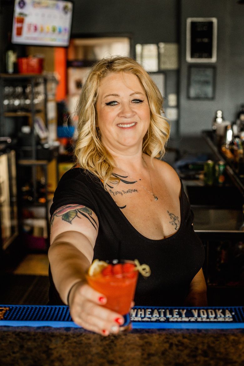 Cocktails Eau Claire,WI The Red Mixer