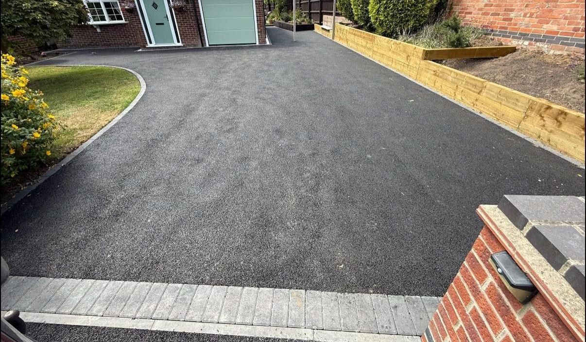 Tarmac Driveway Installers | Bristol Driveways