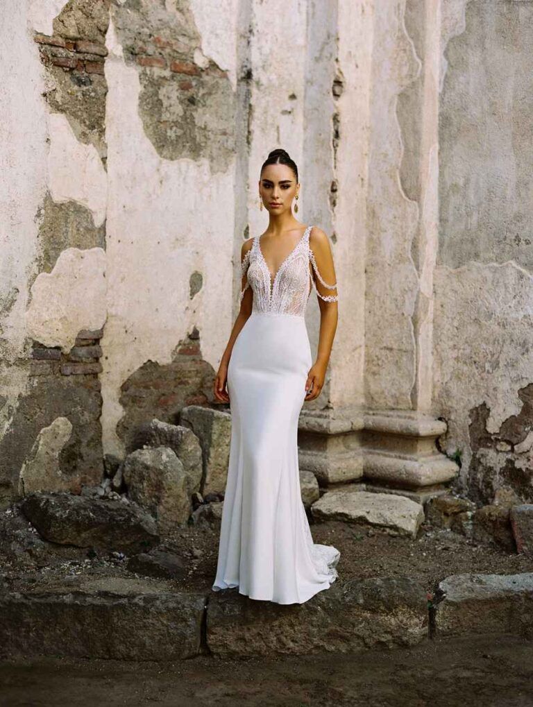 Style: F308 – Maxine