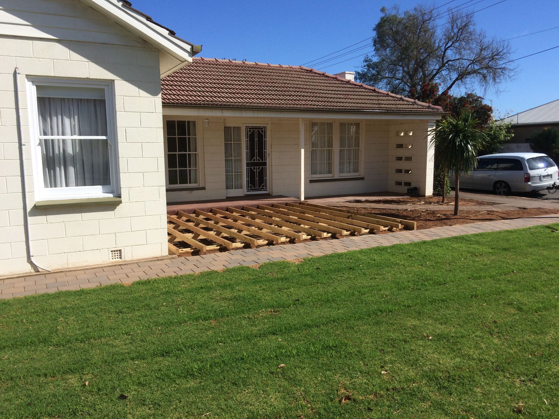 Building Deck At Home — Reynella, SA — Grant Roberts Building