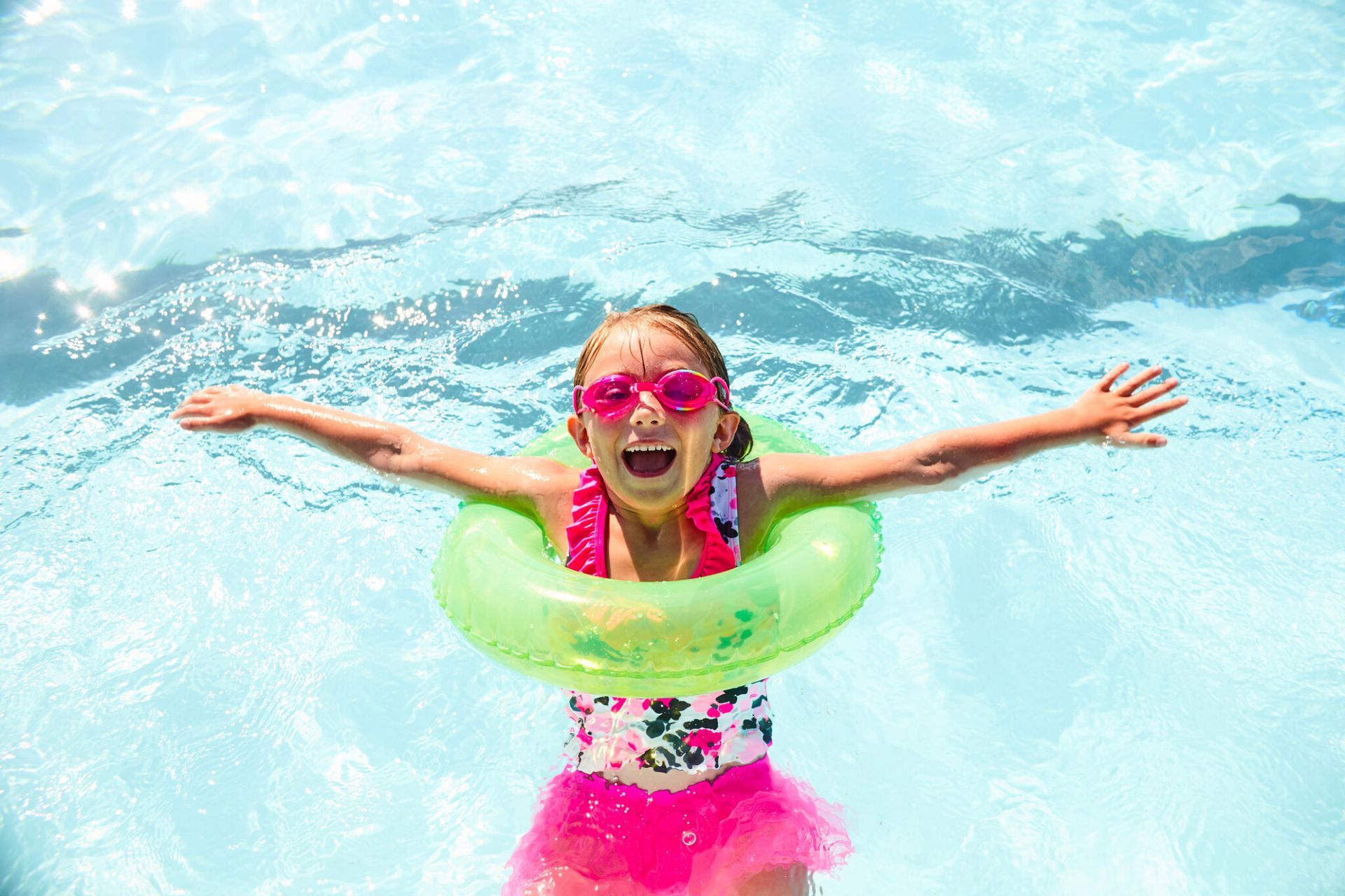 The Many Benefits of Swimming for Kids: Dive into a World of Health and Fun