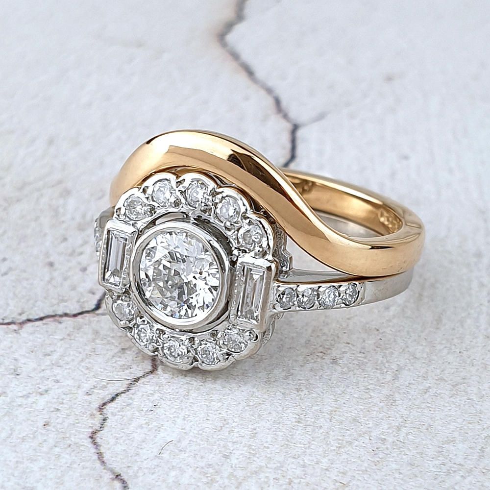 22ct gold fitted wedding ring