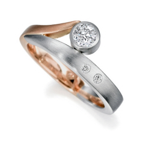 Flick engagement ring