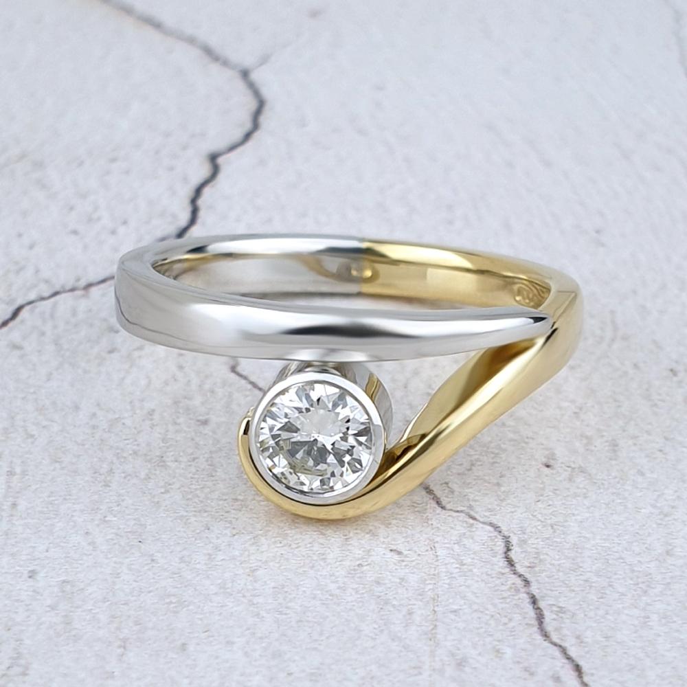 diamond ring made using customer's stone