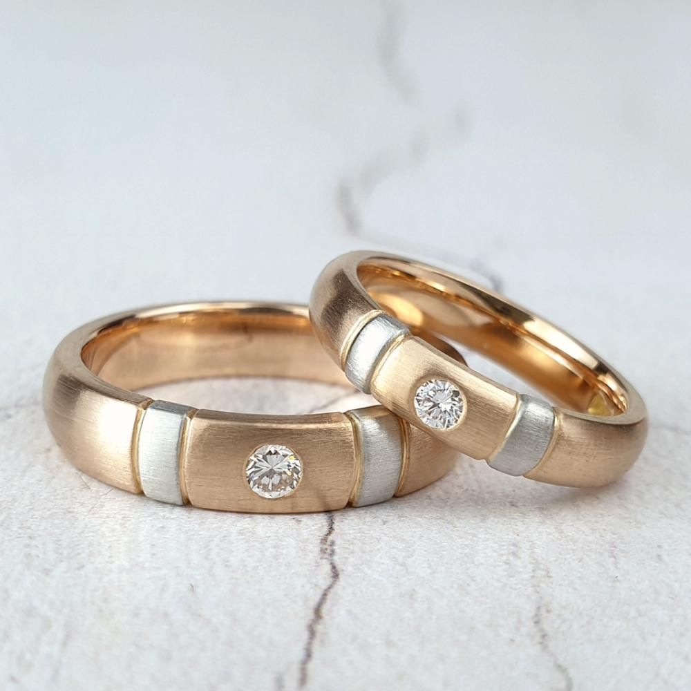 A pair of wedding rings