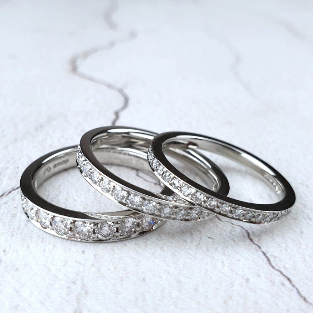 Three differemt widths of platinum band with micro-pavé diamonds