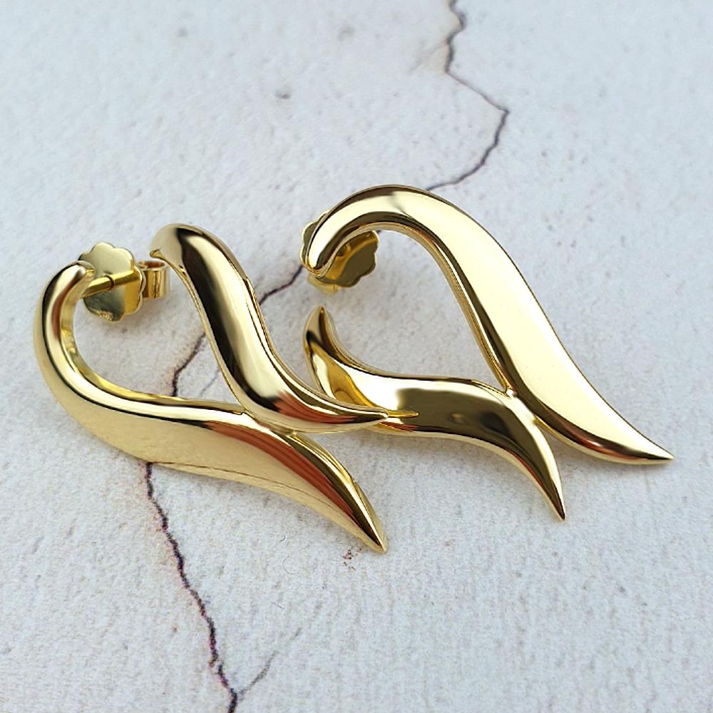 18ct yellow gold earrings