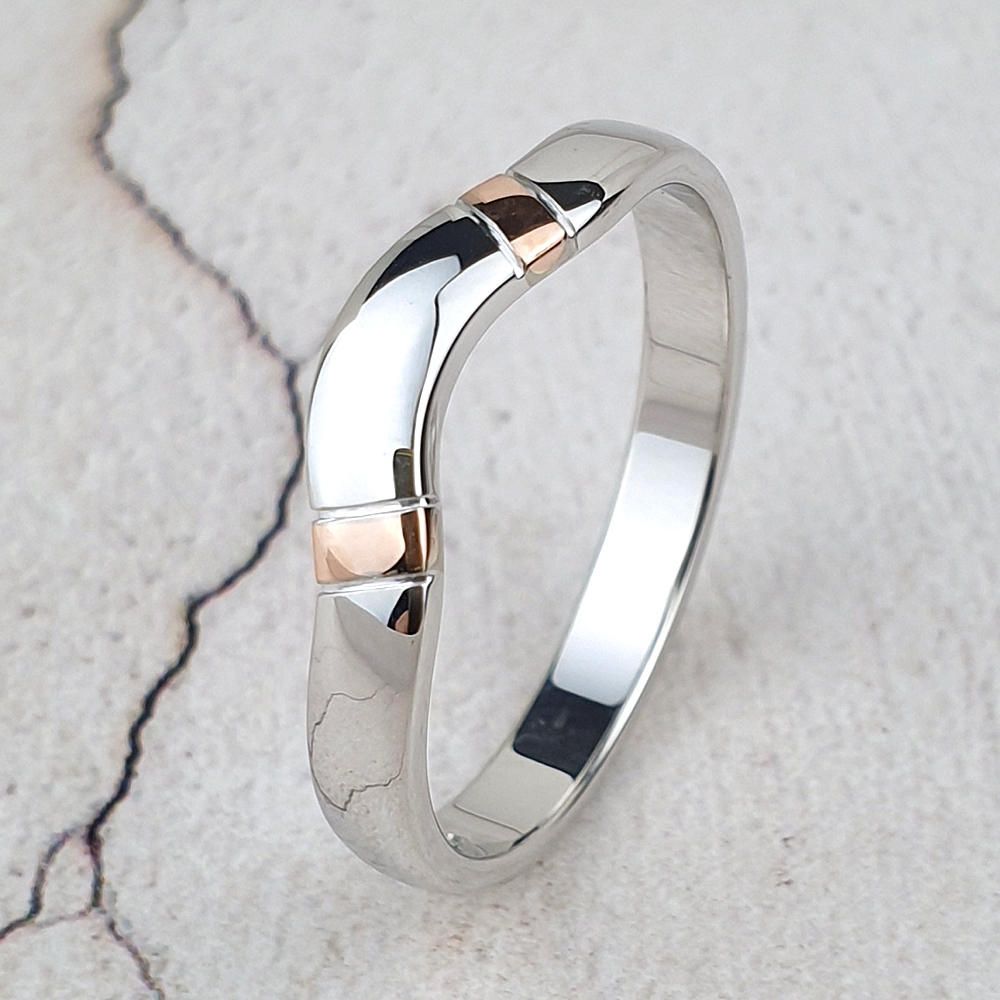white gold fitted wedding ring with yellow stripes