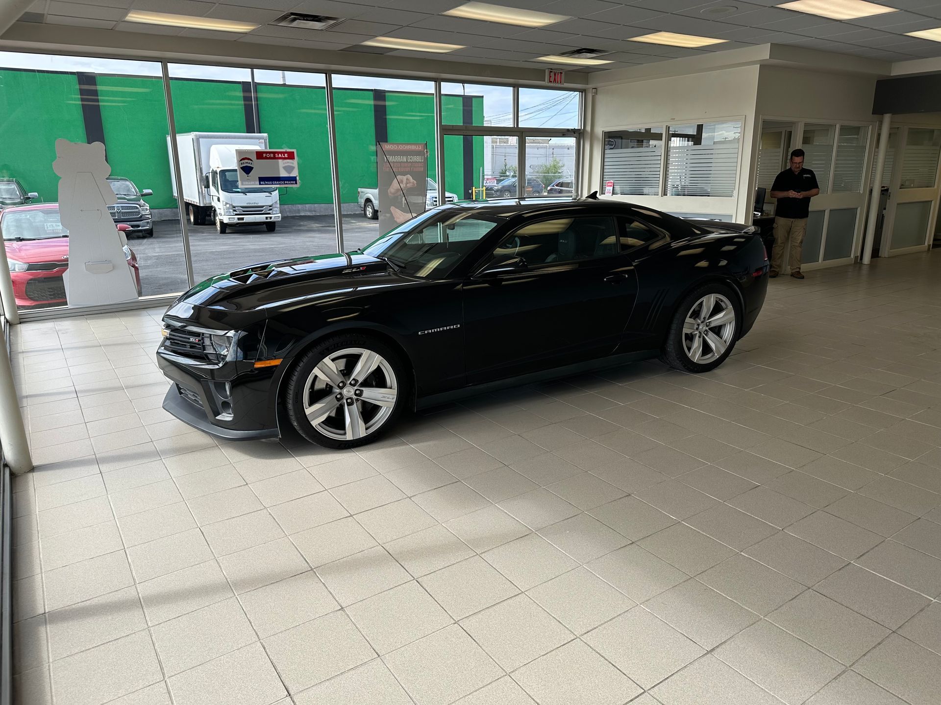 Black Chevrolet Camaro | Accu-Tech Auto Centre
