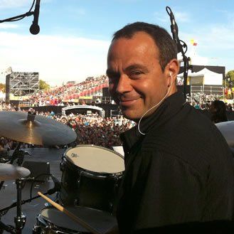Francis Arnaud - drums