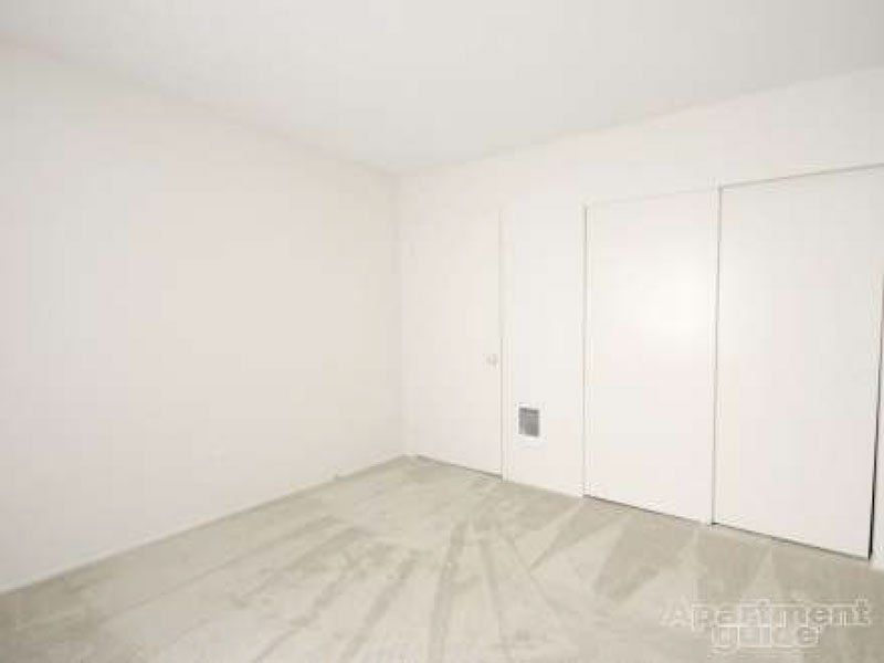 Fallbrook Hills Apartments