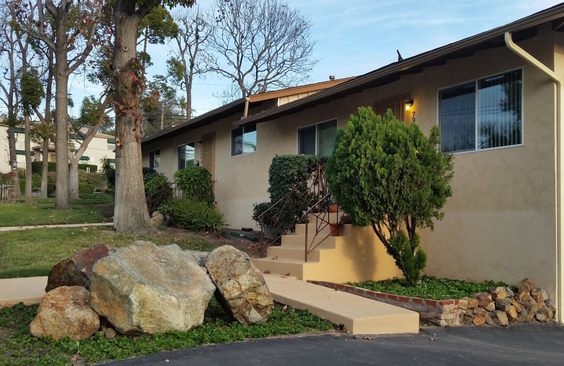 Lemon Normal Gardens Apt