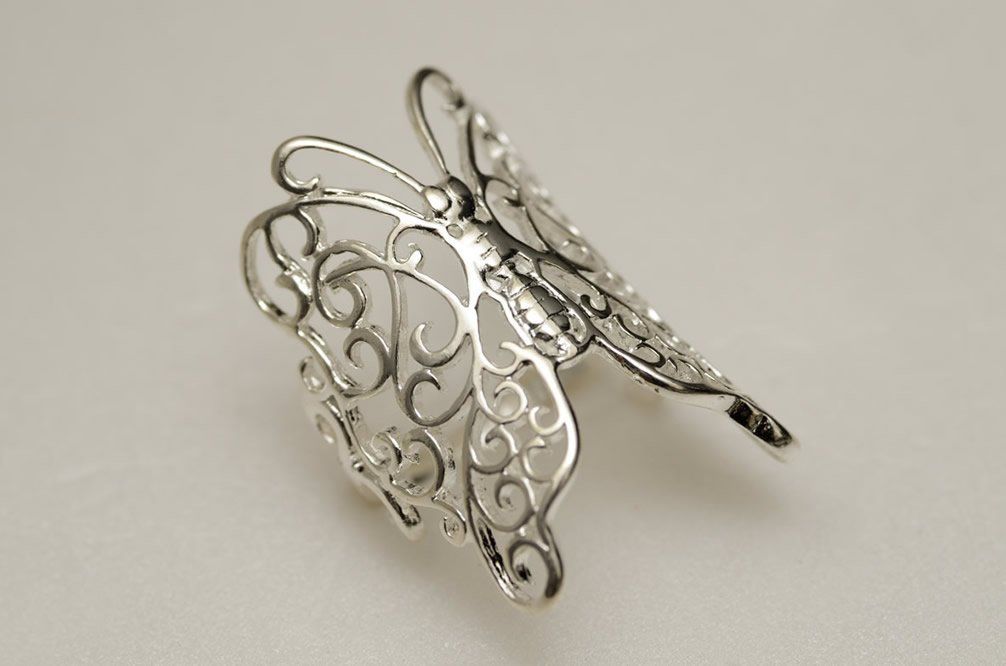 Anel de Borboleta Vazada Folheada a Prata - Daruma Bijuterias