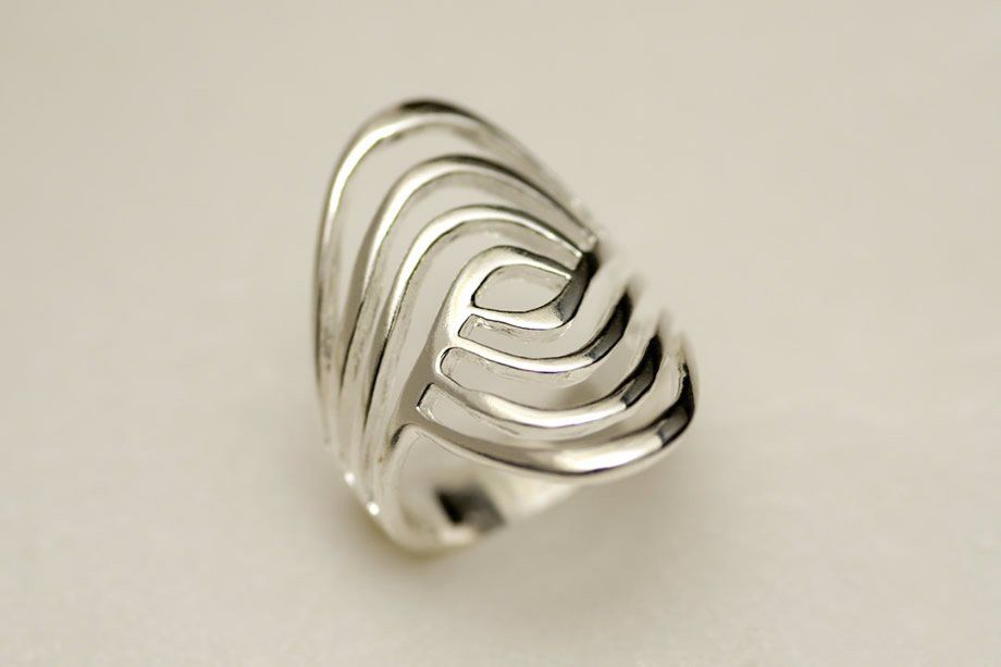 Anel Folheado a Prata Liso Espelhado - Daruma Bijuterias