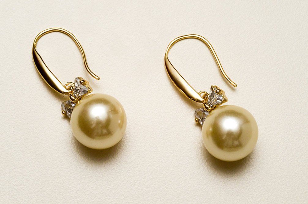 Brinco Anzol Folheado a Ouro - Daruma Bijuterias