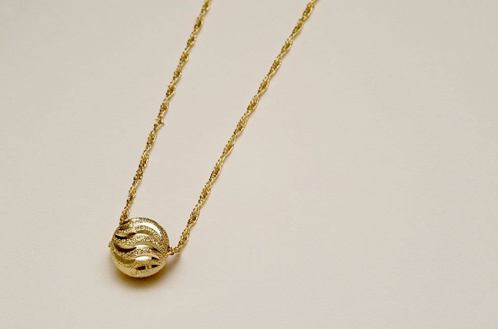 Colar Folheado a Ouro com Pingente - Daruma Bijuterias