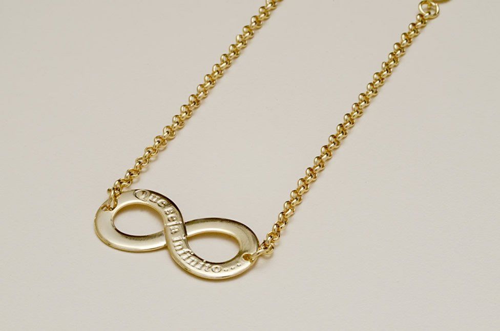 Colar Folheado a Ouro com Pingente Infinito - Daruma Bijuterias