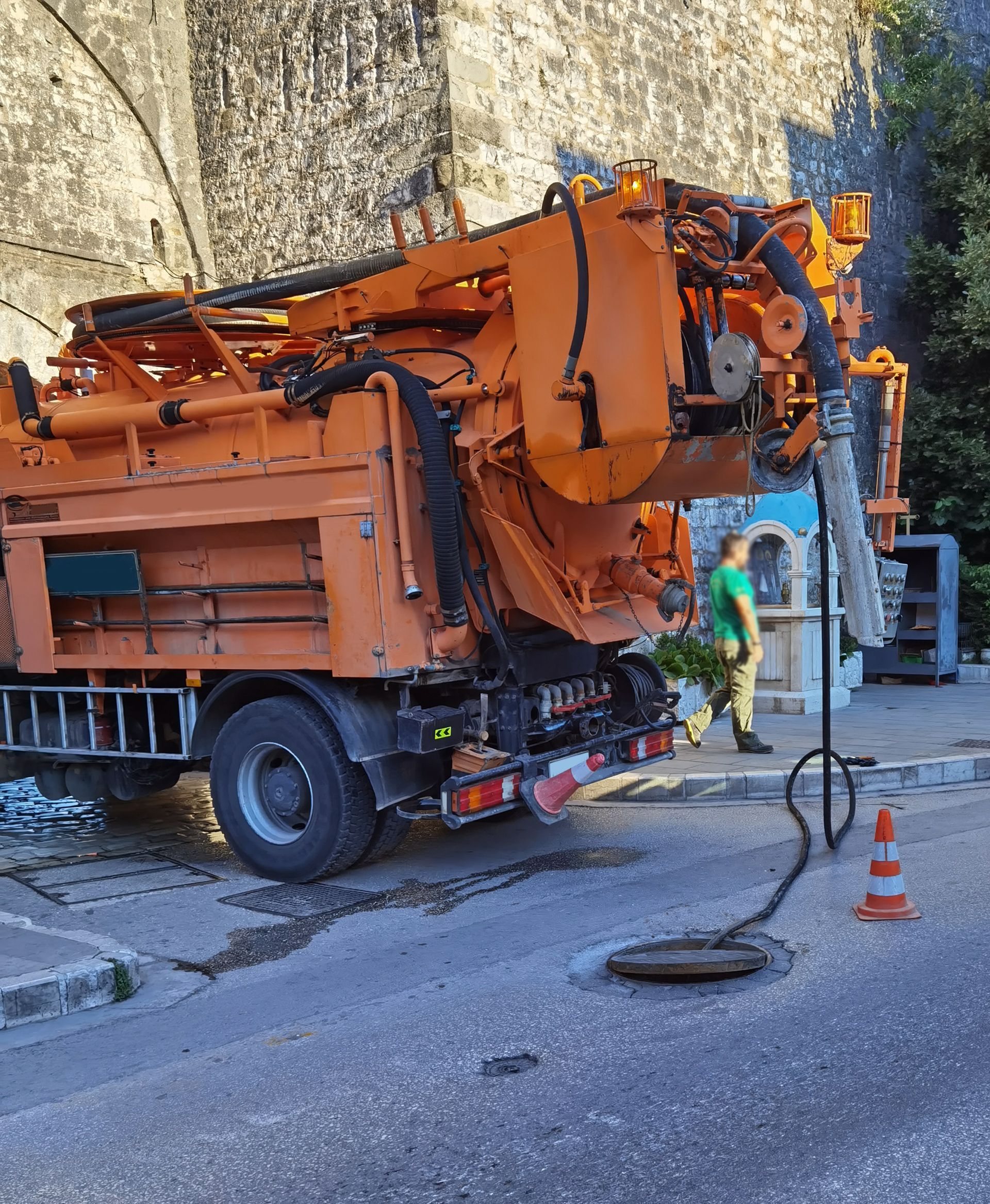 Adamidis Bros - Σύγχρονες Τεχνολογίες Αποχέτευσης