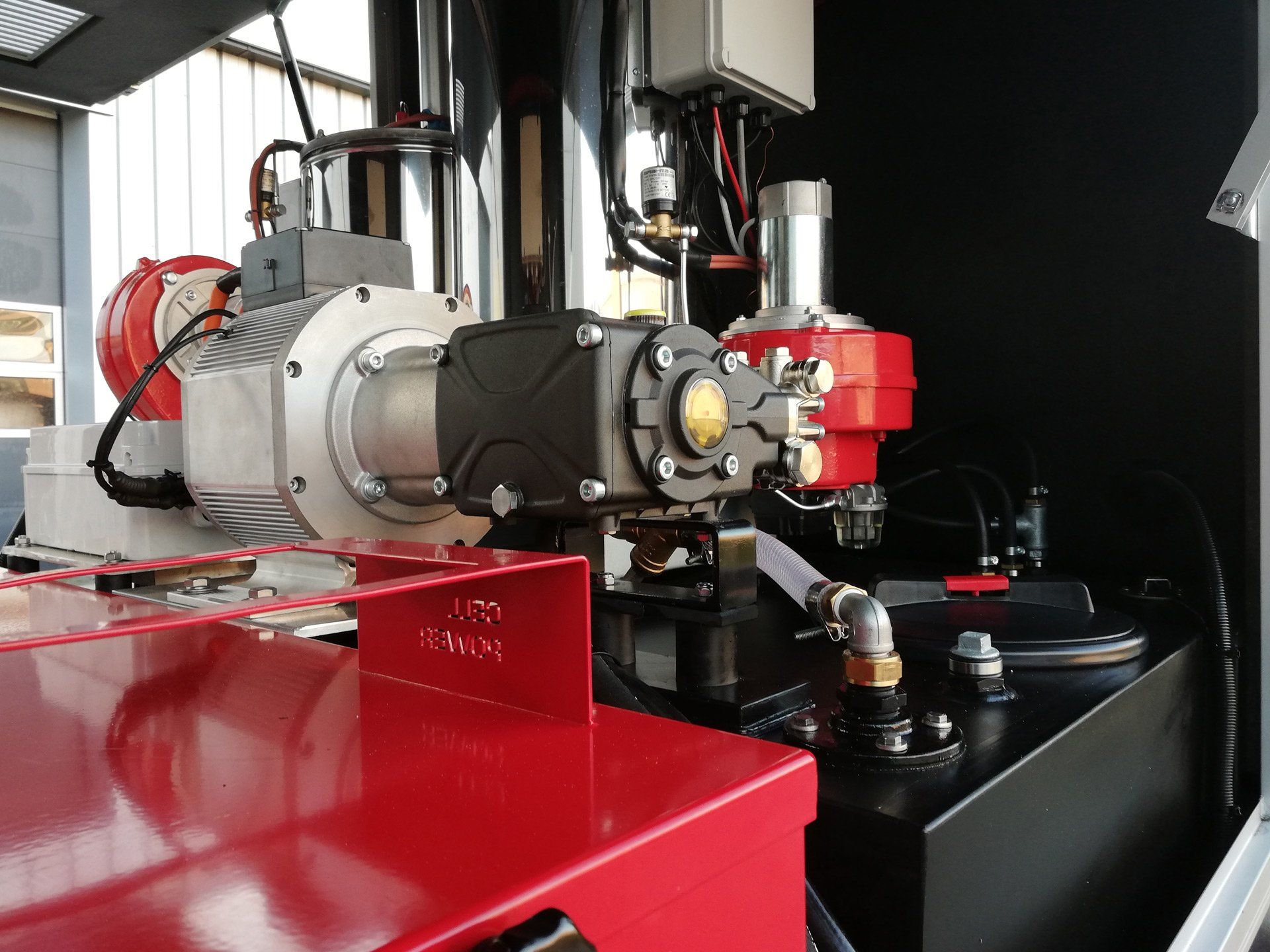 Meclean Remorque haute pression électrique HDTE 250/15 moteur électrique