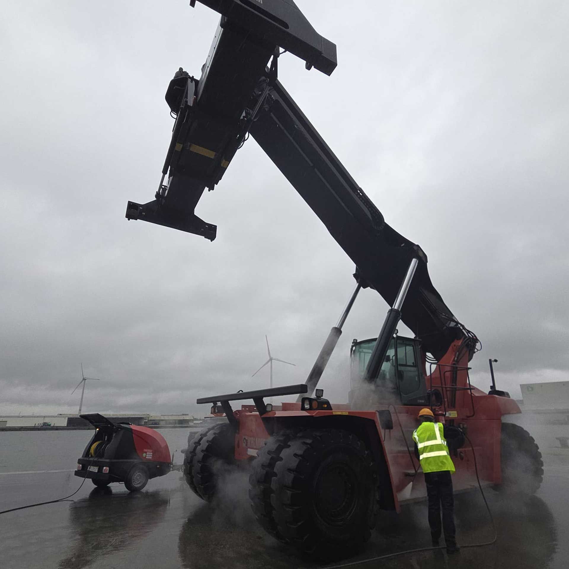 Meclean remorque haute pression Trailerjet TJM 200/21 nettoyage haute pression reachstacker port Antwerp
