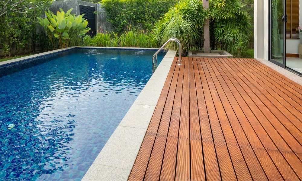 5 Amazing Benefits of Pool Deck Resurfacing