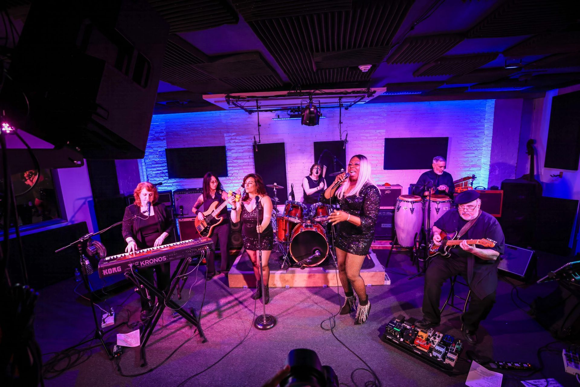 The Divas Band Live!