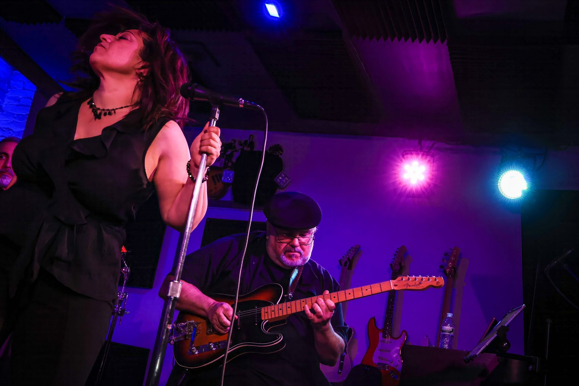 Gary Hagan, Lead Guitar & Vocals, The Divas Band LIVE