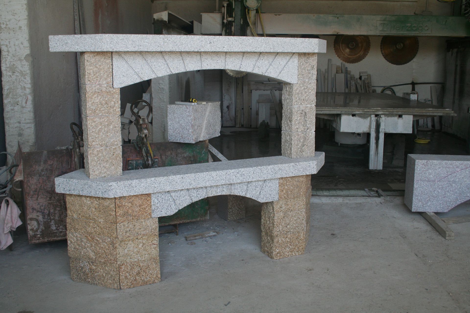 caminetto artigianale