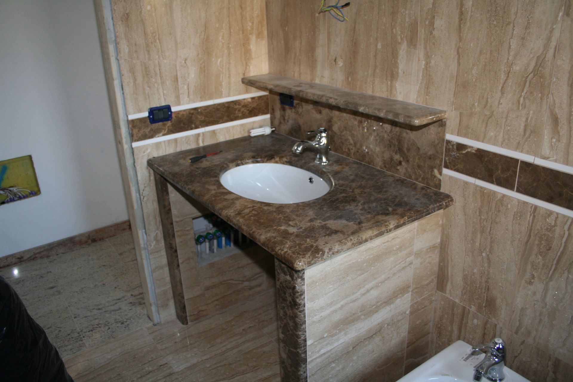 LAVELLO BAGNO