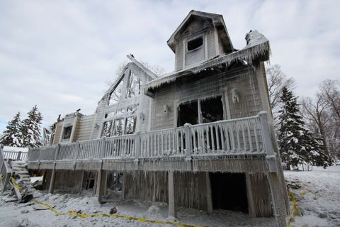 House that needs fire damage restoration in St. Cloud, MN