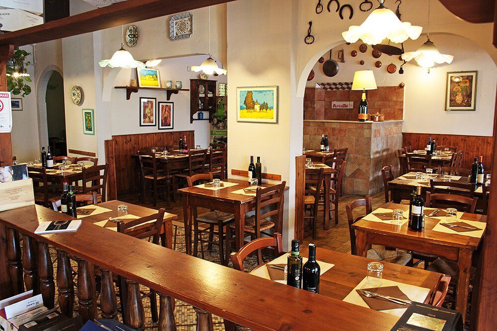 Sala interna di un ristorante