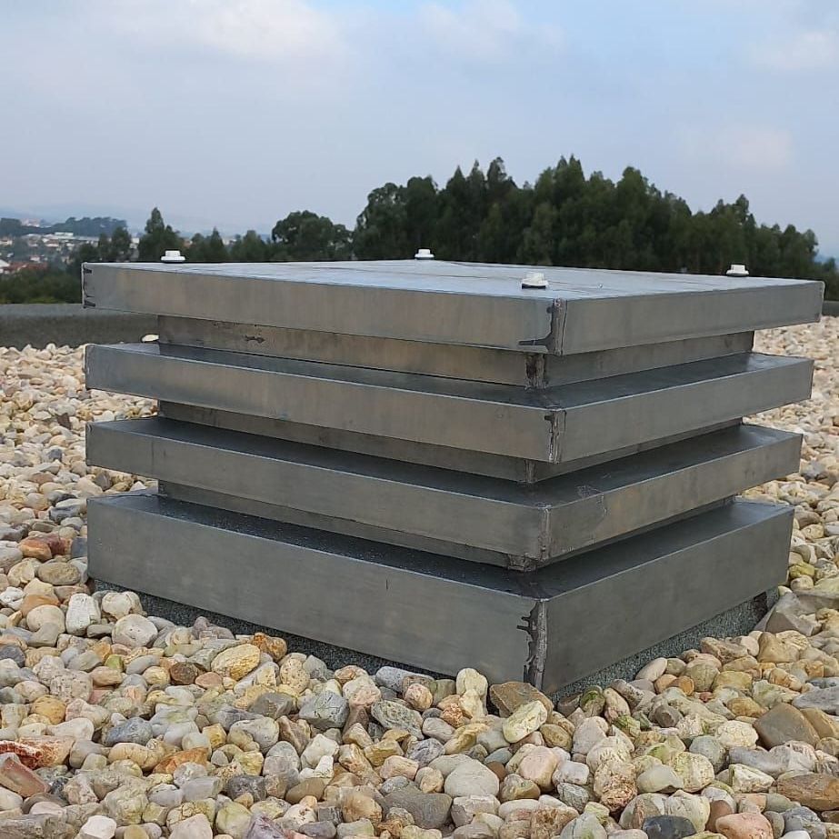 Chaminé de laminas em zinco