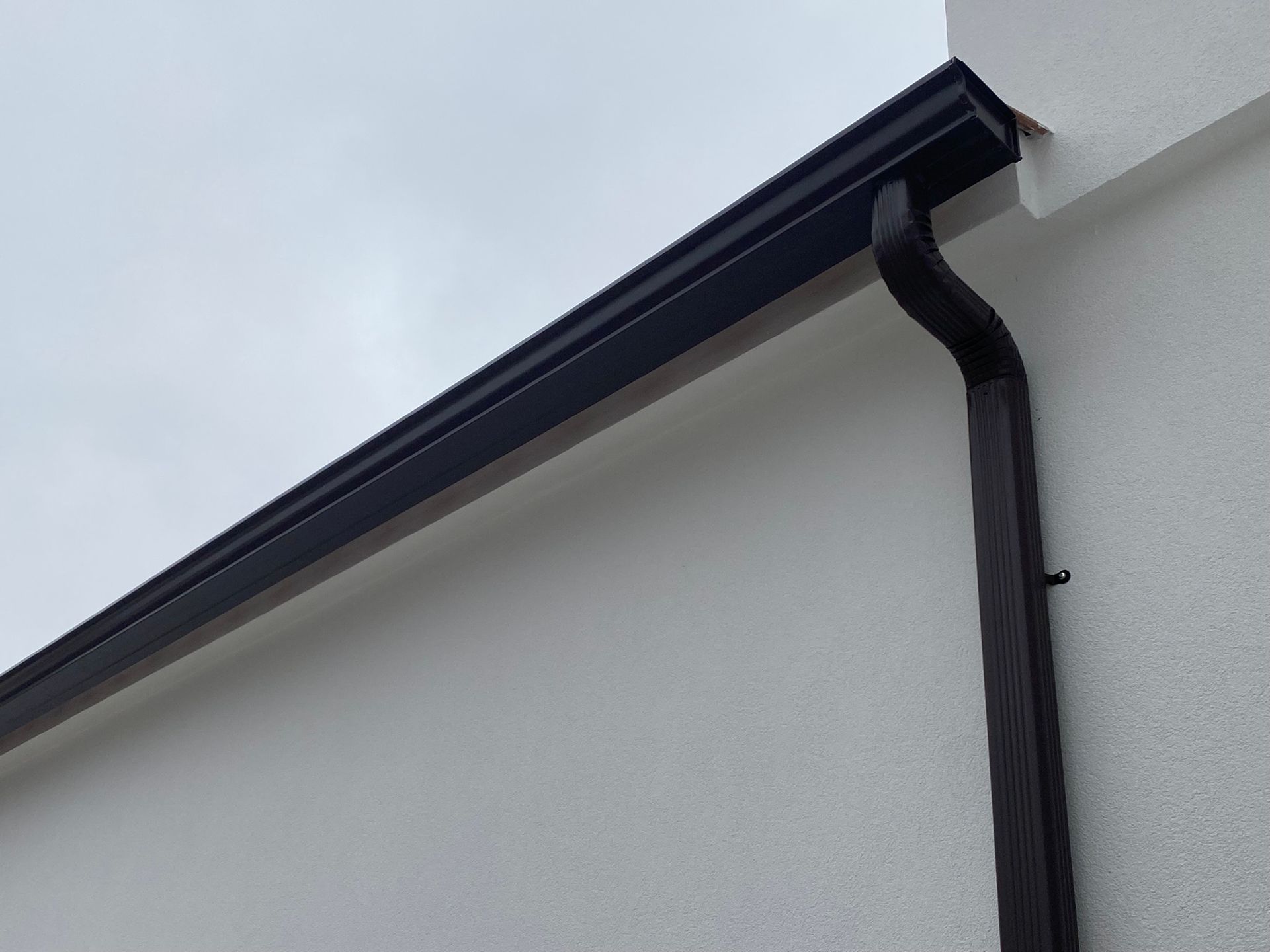 Caleira de alumínio lacado